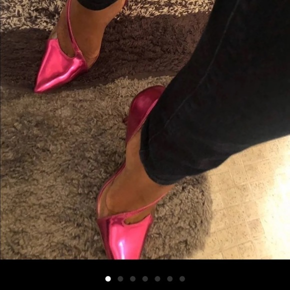 Heels - Picture 1 of 7